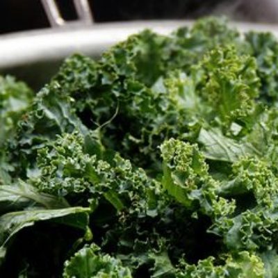 Kale in pan miso maple dressing